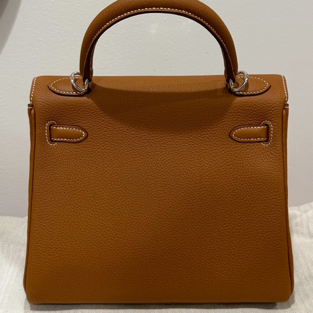 HERMÈS - Kelly 25 Togo, Gold/Palladium - Picture 3 of 10
